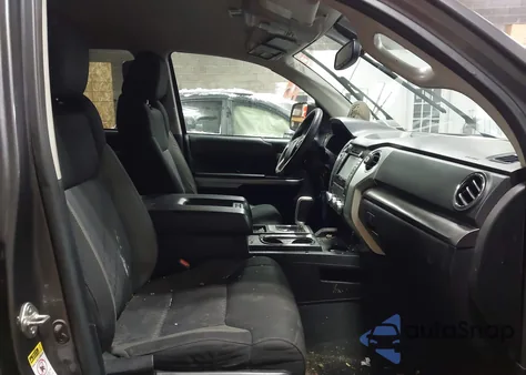 2014 Toyota Tundra Sr5 5.7L V8 z USA, uszkodzony, nr VIN 5TFDY5F18EX380940